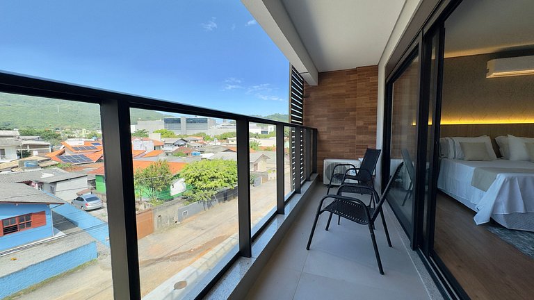 Estúdio premium em Florianópolis, na SC-401