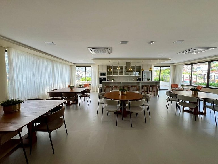 Estúdio premium em Florianópolis, na SC-401