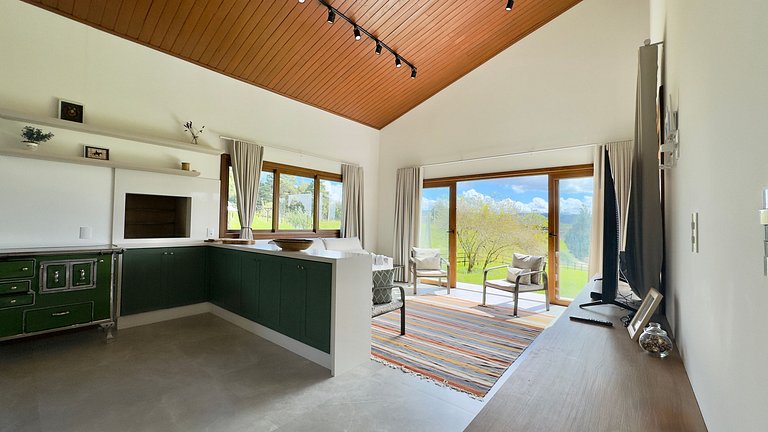 Refúgio Exclusivo | 4 Suítes em Rancho Queimado