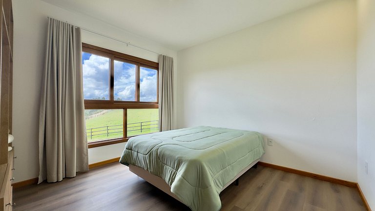 Refúgio Exclusivo | 4 Suítes em Rancho Queimado